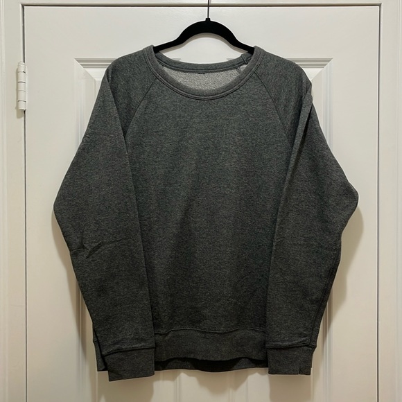 Pullover Sweater - Picture 1 of 1